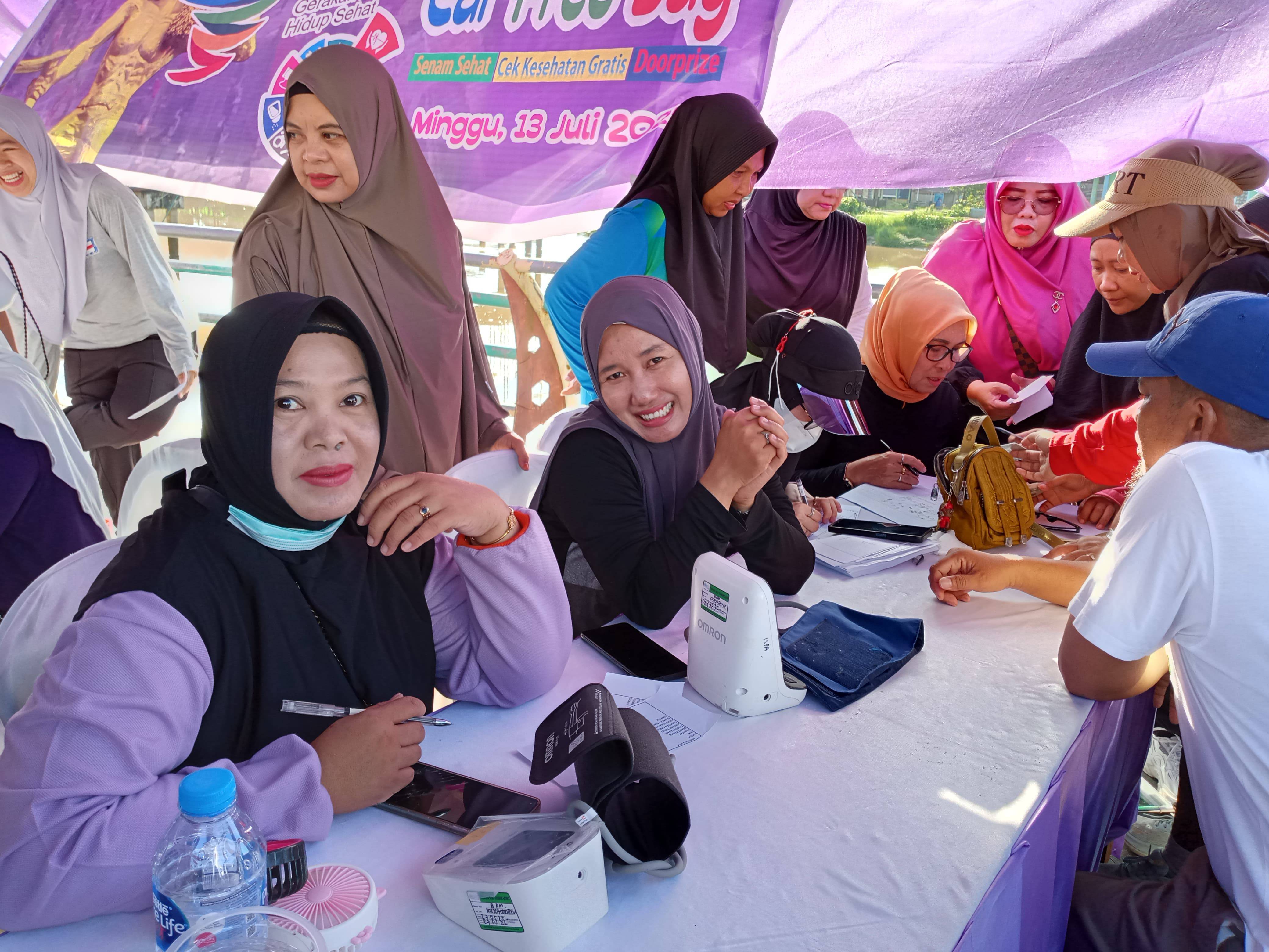 KEGIATAN GERMAS DAN PTM DI CAR FREE DAY MEMPAWAH (CFD)